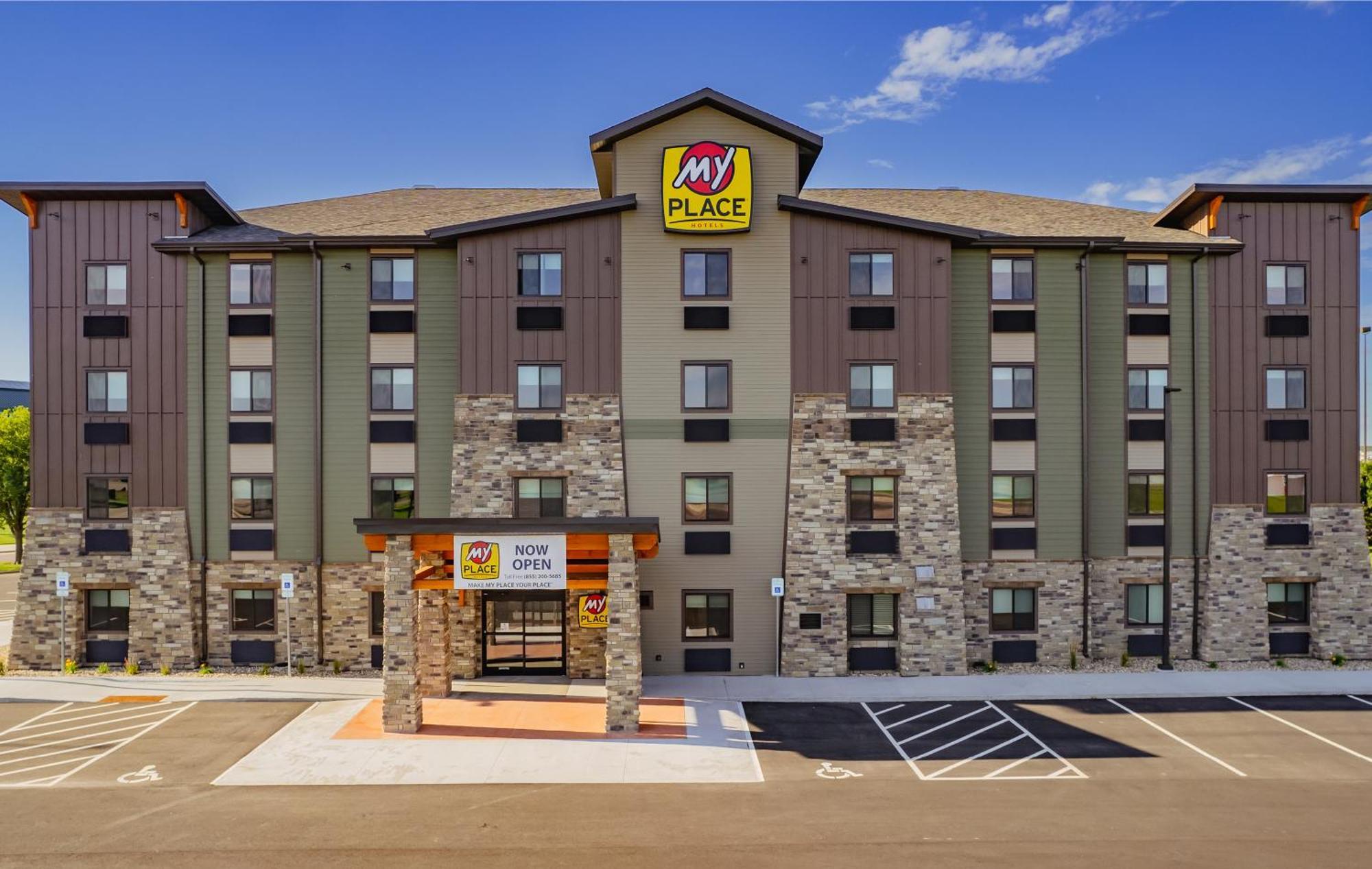 My Place Hotel-Mitchell Sd Esterno foto