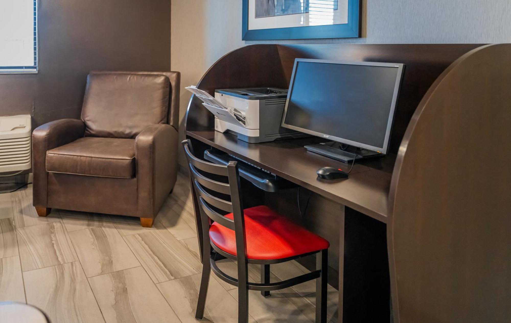 My Place Hotel-Mitchell Sd Esterno foto